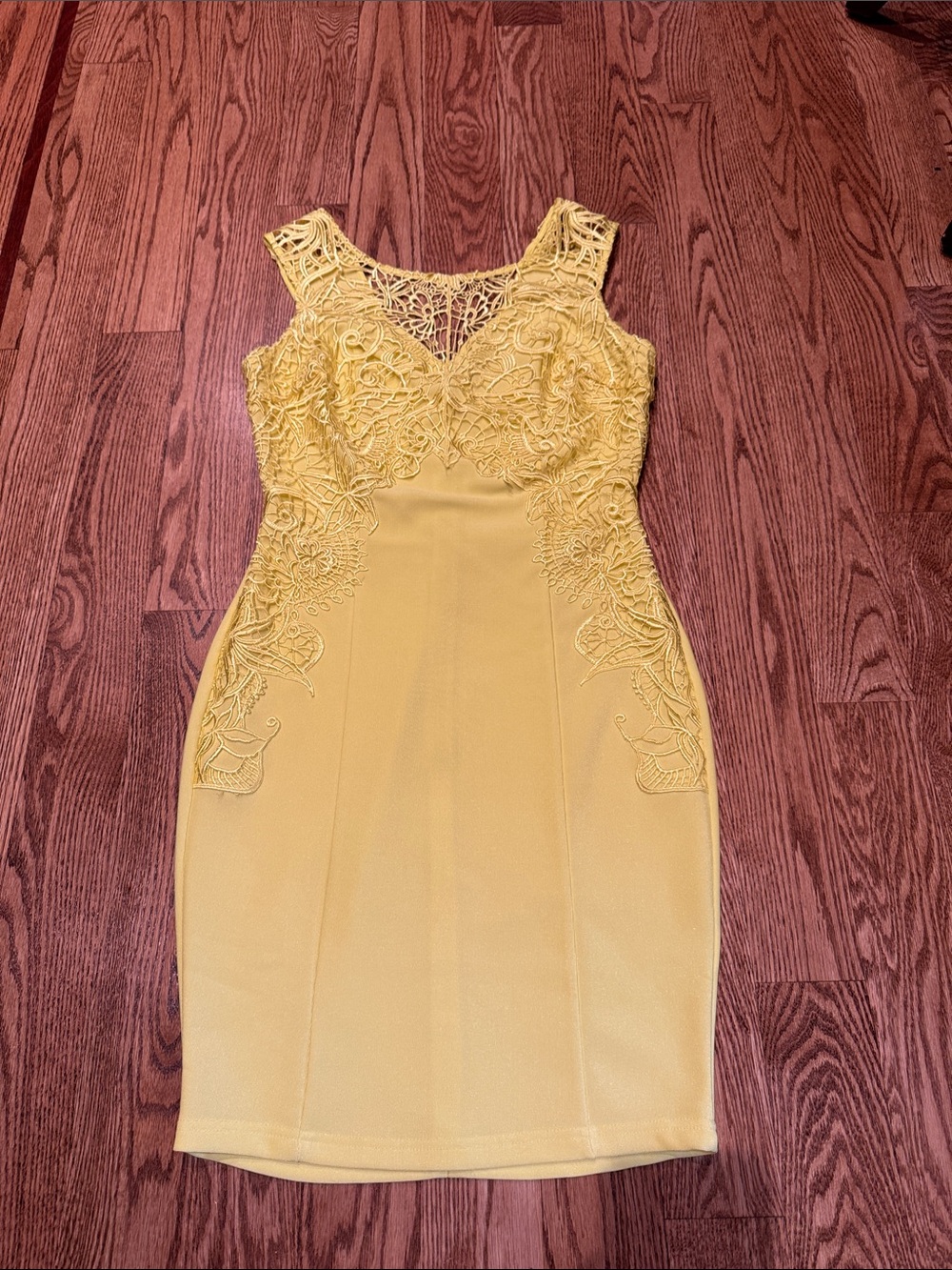VENUS Yellow Lace-Detail Midi Sheath Dress